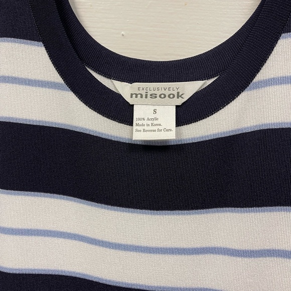 Exclusively Misook striped dress - Picture 4 of 7